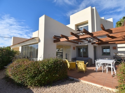 Chalet en venta en Las Colinas Golf, Orihuela, Alicante