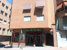 Venta Piso Abarán. Piso de tres habitaciones en constitucion. Con balcón