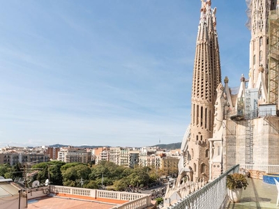 Ático de alquiler en Carrer de Mallorca, Sagrada Família
