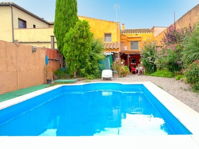 Casa-Chalet en Venta en Fortia Girona