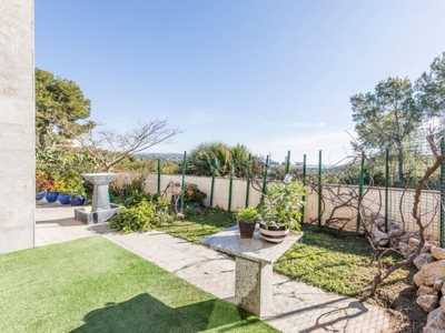 Alquiler de casa con piscina y terraza en Sant Pere de Ribes, Els Cards